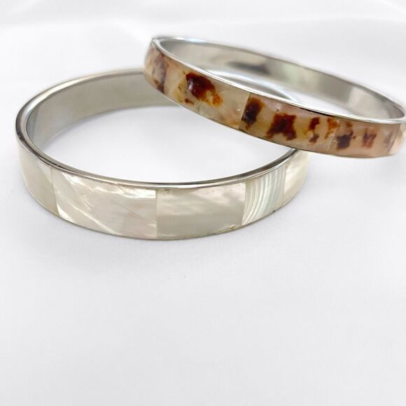 Mother of Pearl & Tortoise Shell Bangle Bracelets - Picture 3 of 5